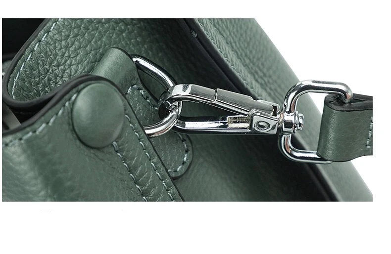 Genuine leather shoulder bag for women