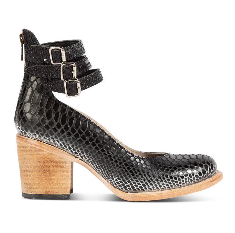 Chaussures à talons en cuir avec brides multiples