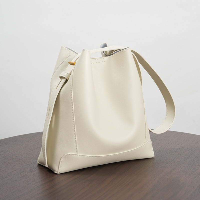 Sac seau en cuir | Urban Chic