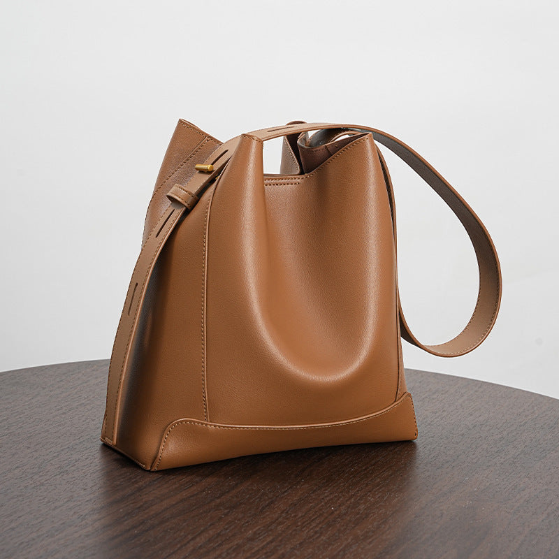 Sac seau en cuir | Urban Chic