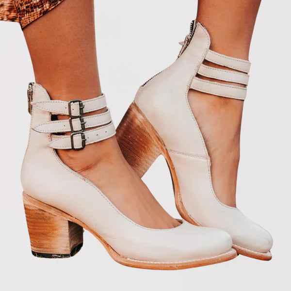 Chaussures à talons en cuir avec brides multiples